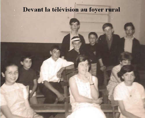 Devant la télé.jpg